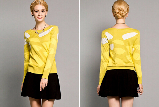 【<em>毛衣</em>】冬装<em>短款</em>套头<em>毛衣</em>如何<em>搭配</em>?套头<em>毛衣</em>